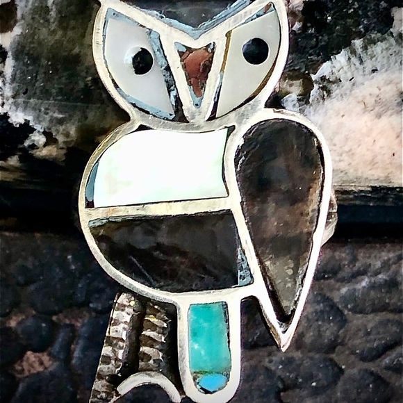 ⭐️💲SOLD💲⭐️ Vintage Sterling Silver & Stones Navajo Owl Ring - Picture 14 of 16